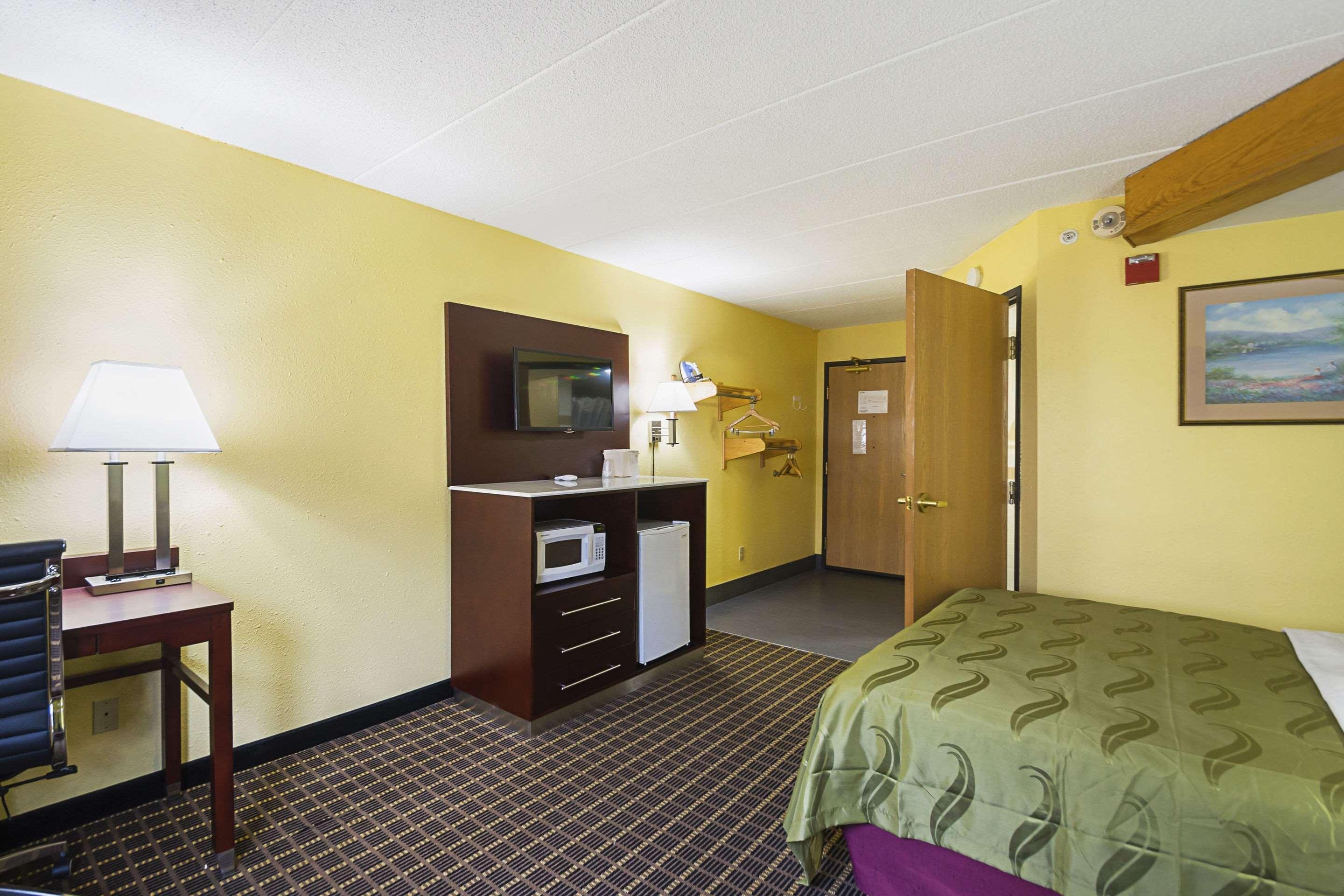 Quality Inn & Suites Harrington - Milford Exterior photo